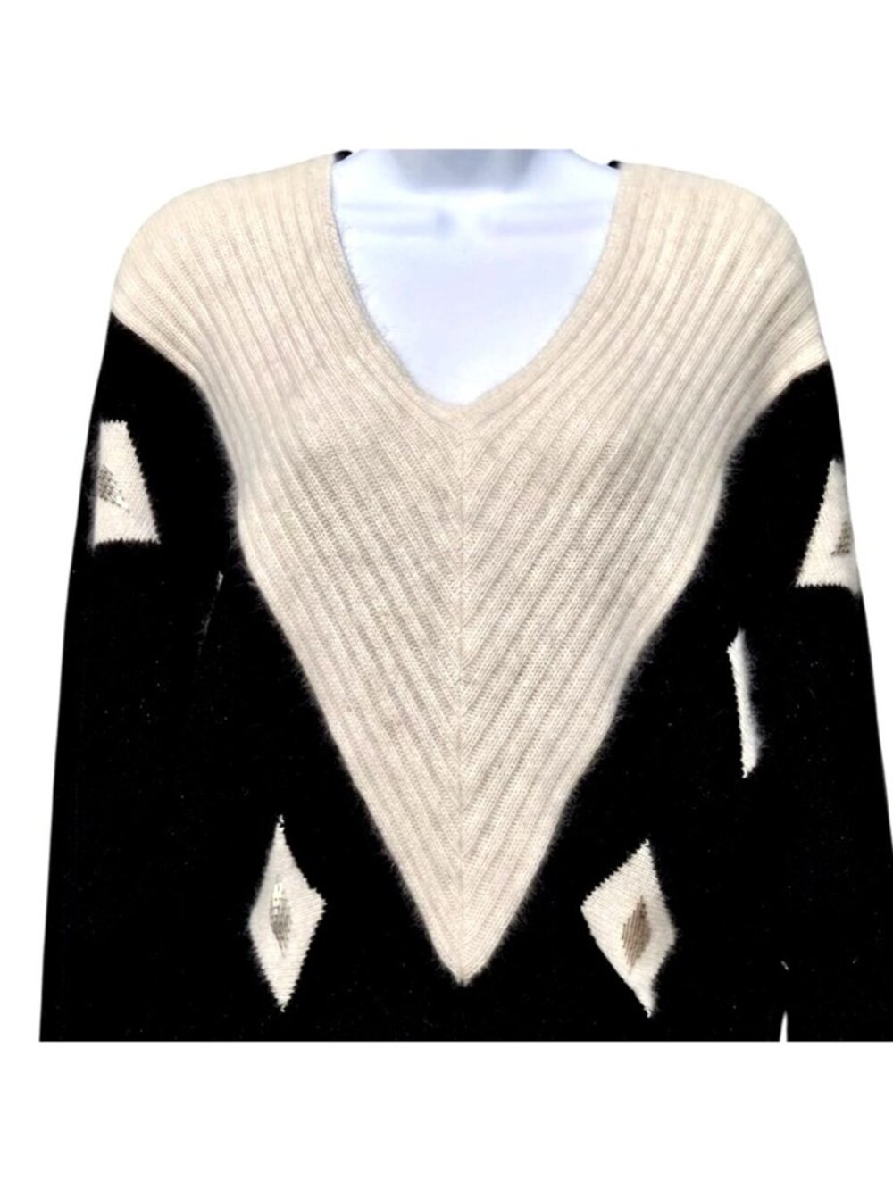 John Richard 80s Angora Beaded Diamond Sweater Black Ivory M - Picture 4 of 9